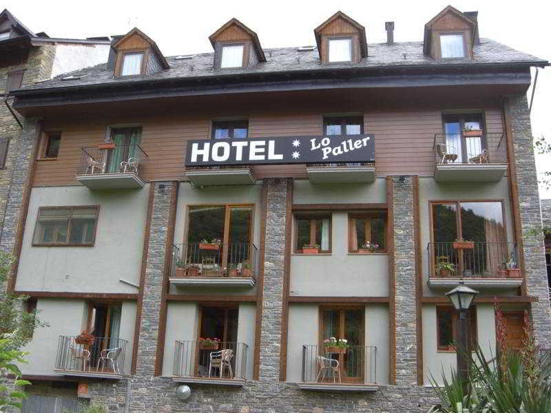 Hotel Lo Paller Valencia D'Aneu Экстерьер фото